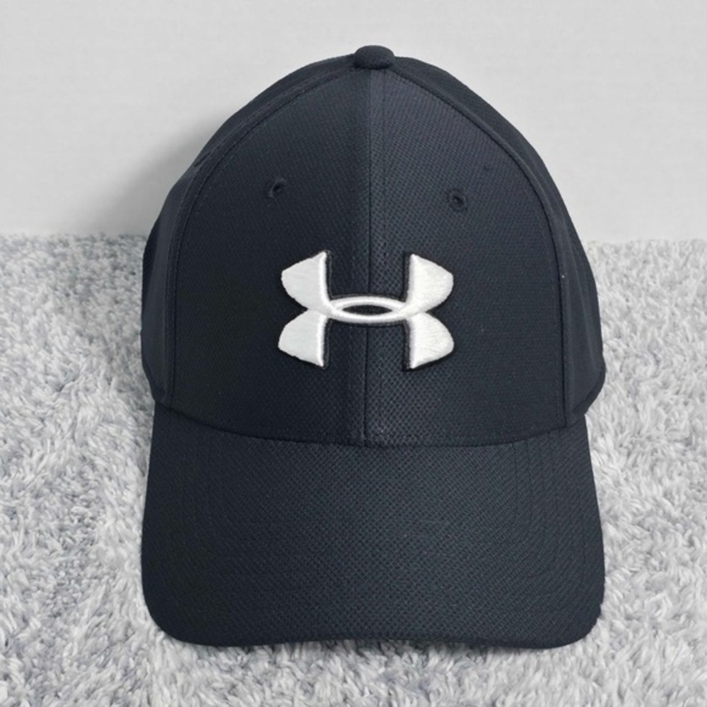 Under Armour UA Blitzing 3.0 Stretch Fit Hat Cap Black/White M/L 1305036-001 NWT